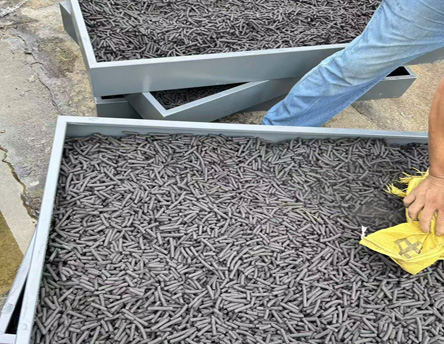 东莞活性炭箱更换活性炭就找东莞不朽情缘官网登录入口环保公司